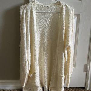 Lightweight Knitted Cardigan with Pockets